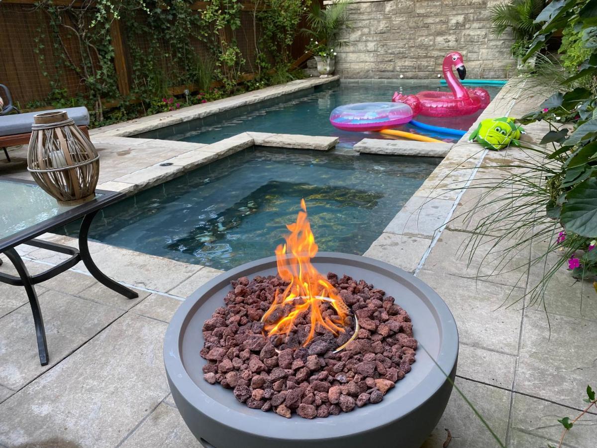 Superb Beach Home:Heated Pool-Hot Tub Open 365Days โตรอนโต ภายนอก รูปภาพ